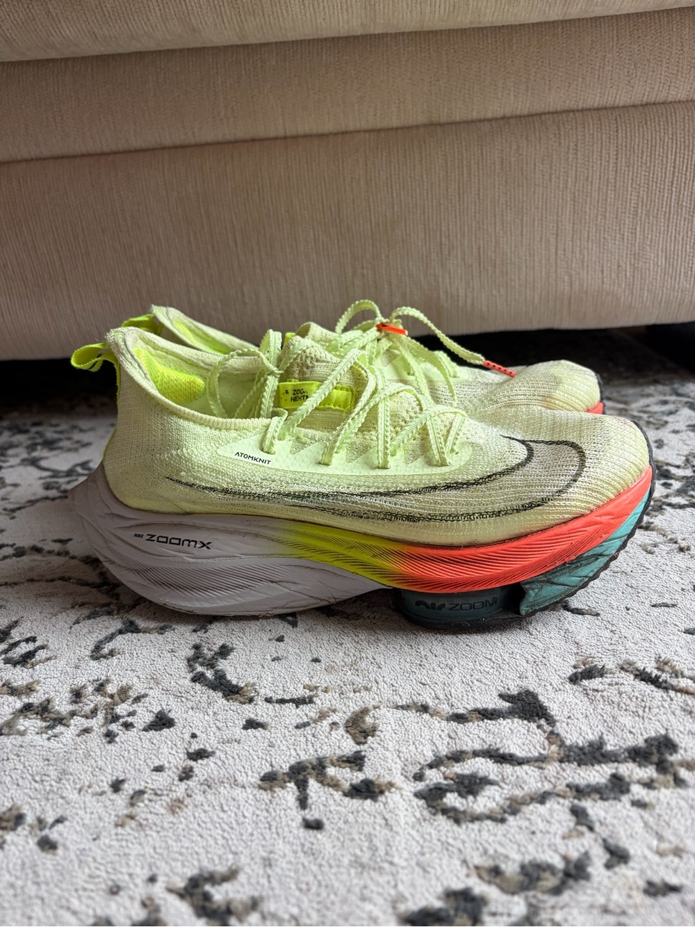 Nike ZoomX Neon Yellow Running Shoes - Picture 2 of 5